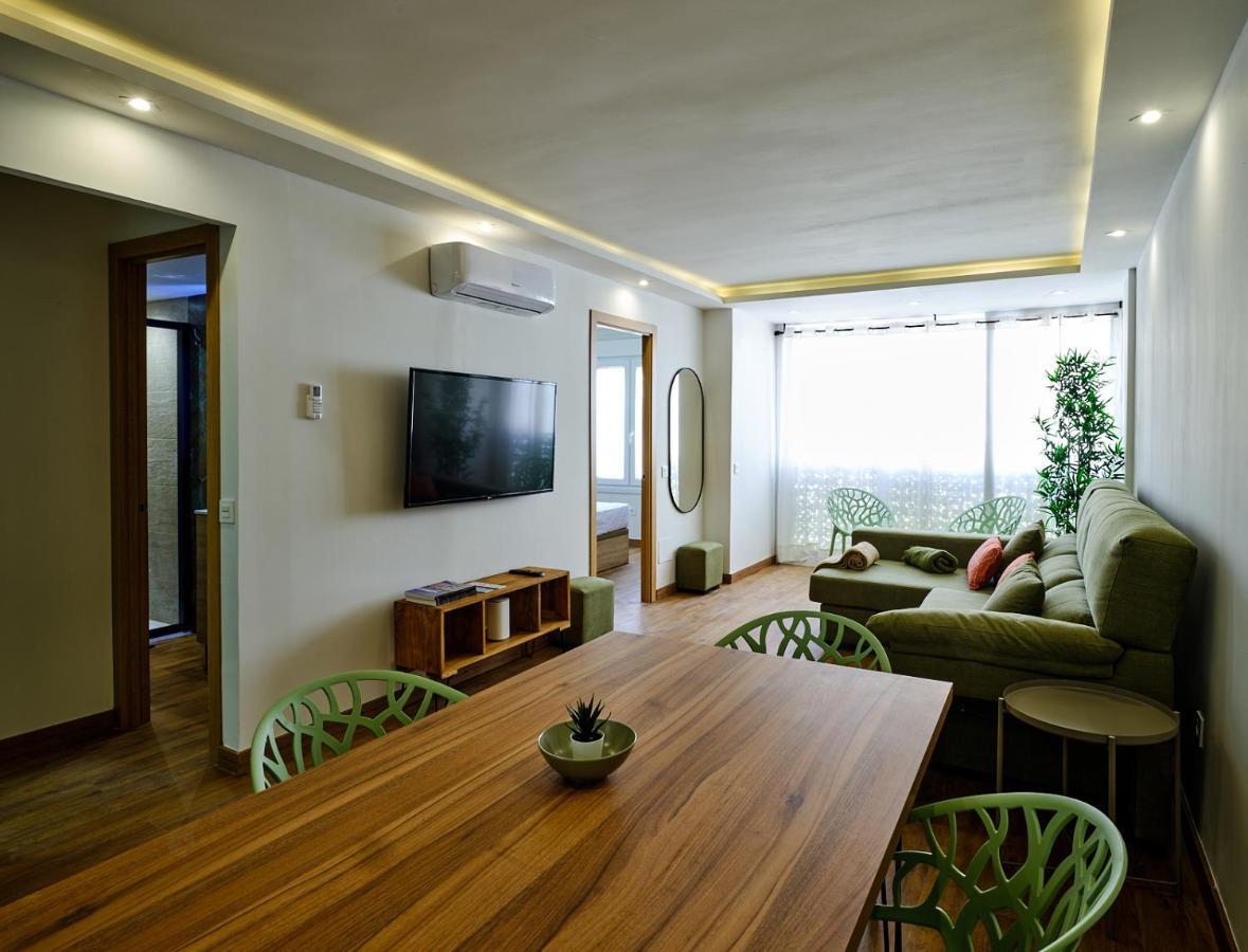 Leo Home- Bright & Centric 3 Bedrooms Apartment With Private Parking Included Malaga Exterior photo